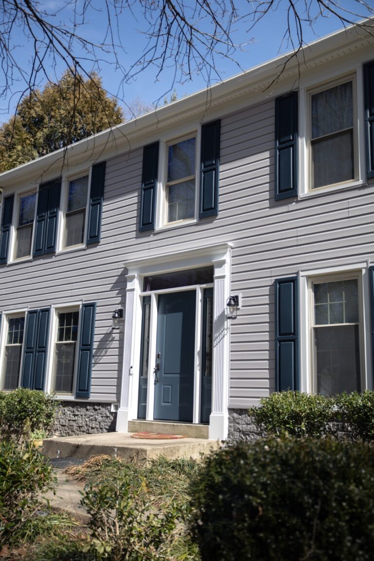 New Siding, windows and more for home in Gaithersburg by Presidential Exteriors