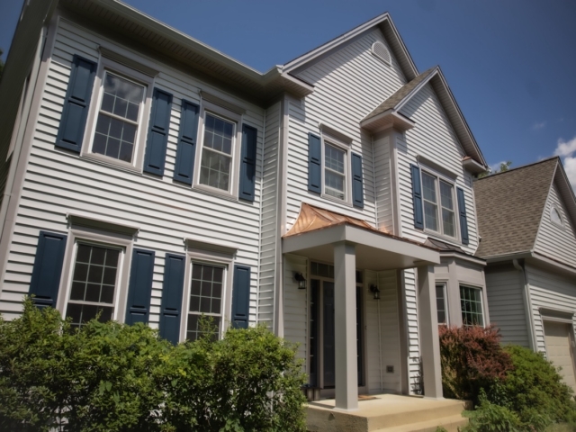 Fairfax home with new windows, siding, and doors by Presidential Exteriors