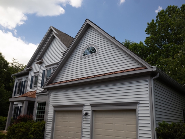 Fairfax home with new windows, siding, and doors by Presidential Exteriors