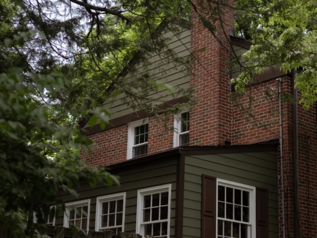 1970&#039;s Bethesda home has new roof, siding, and doors installed