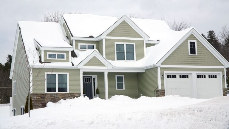 Winter Roof Care Tips to Prevent Ice Dams and Cold-Weather Damage